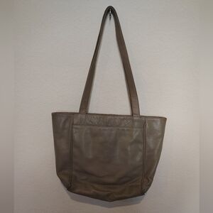 Giani Bernini Elegant Grey 🩶 Leather Tote Bag